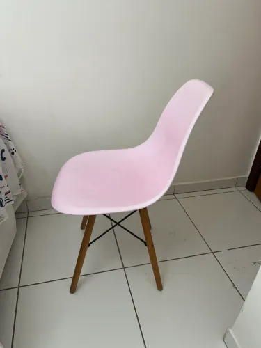 Cadeira rosa