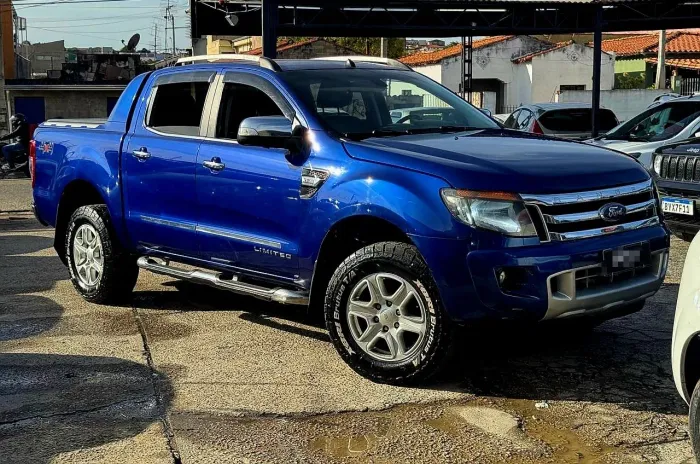 Ford Ranger Limited 3.2 20V 4X4 CD Aut. Dies. 2014