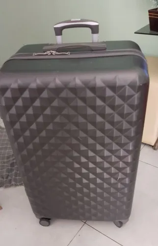 MALA DE VIAGEM GRANTE 32Kg.