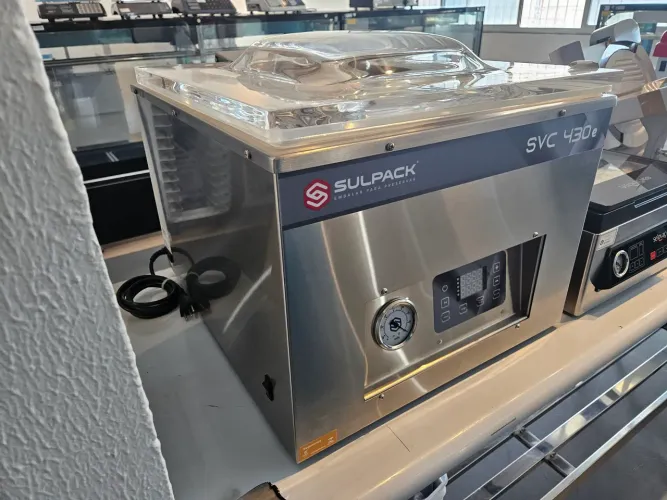 seladora a vácuo para açougue SVC 430e - nova