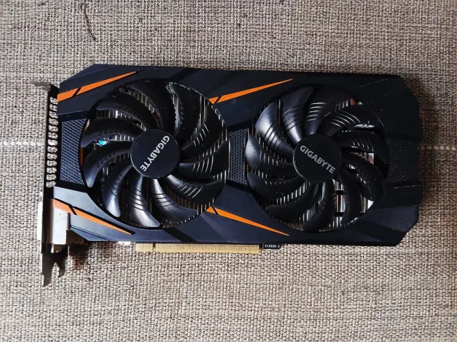 Placa de vídeo GTX 1060 3gb p/ concerto ou retirada de peças 