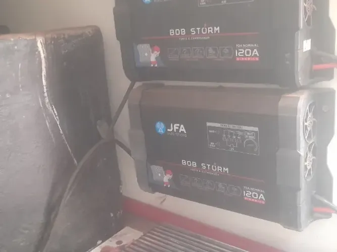 Vende se fonte e inversor