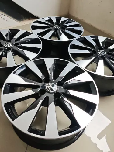 Jogo de Rodas Aro 16 4x100 zeradas