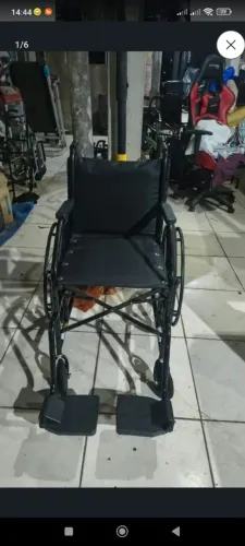CADEIRA DE RODAS DOBRÁVEL
