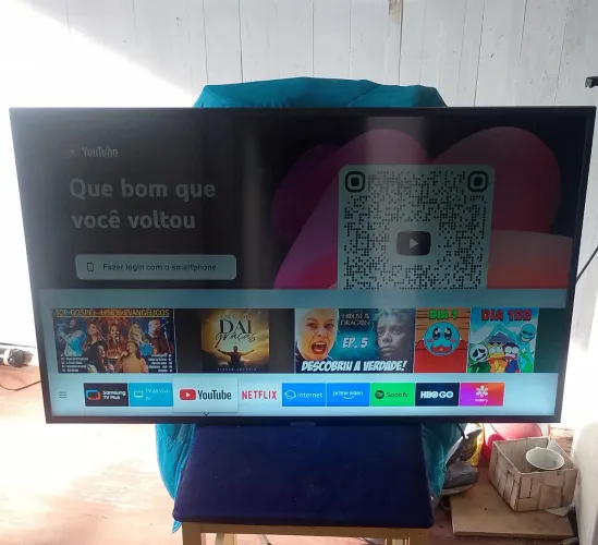 Tv Samsung 42 polegadas smart 4k acompanha controle sem pezinhos