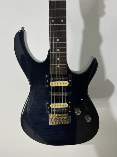Guitarra Super Strat / Ibanez RG Babilon
