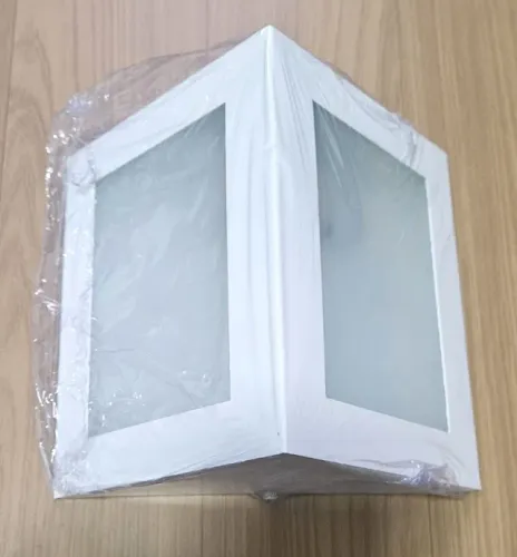 Arandela Triangular Branca Uma Lâmpada LED 15W FL1570 Nova Lacrada
