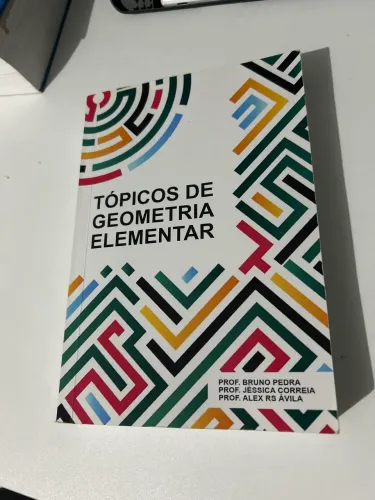 Tópicos de Geometria Elementar