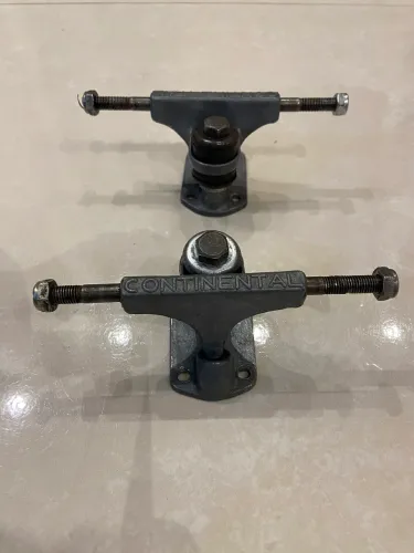 Truck de skate antigo Old School Ñ Hang ten Chicago Bahne Gullwing Independent Bennett 