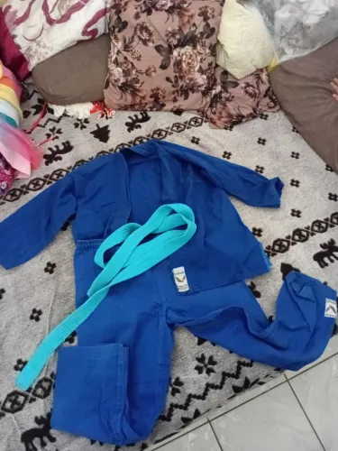 Kimono para Arte marciais tamanho M e G