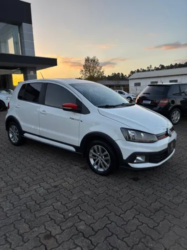 Volkswagen Fox Pepper 1.6 Flex 16V 5P 2015