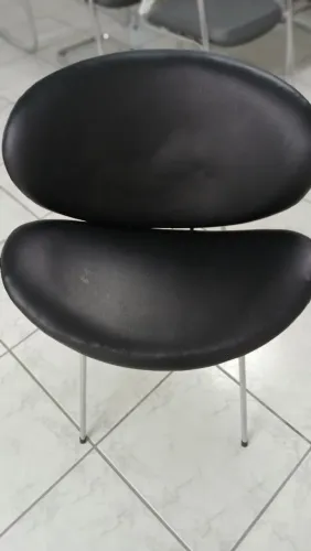 6 Poltrona 245 cada uma 