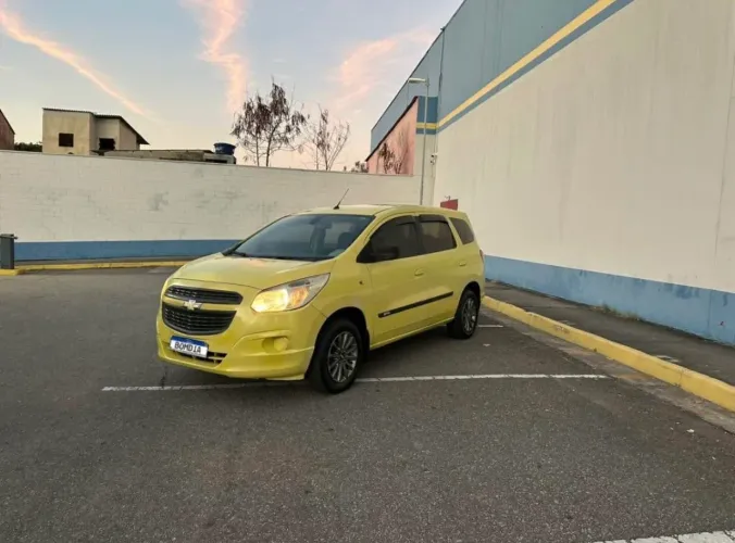 Chevrolet Spin LS 1.8 8V Econo.flex 5P Mec. 2013