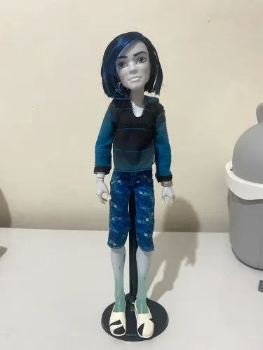 Boneco Invisi Billy Monster High
