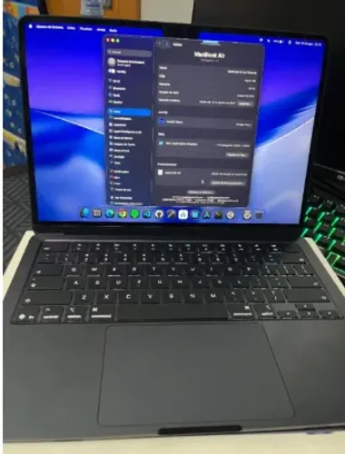 Apple Macbook Air 13.6" Chip M5 512GB SSD 16GB Ram - Midnight ZERO