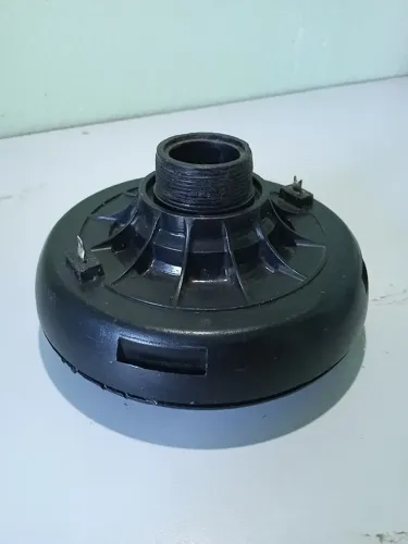 Corneta d200 8 ohms usada