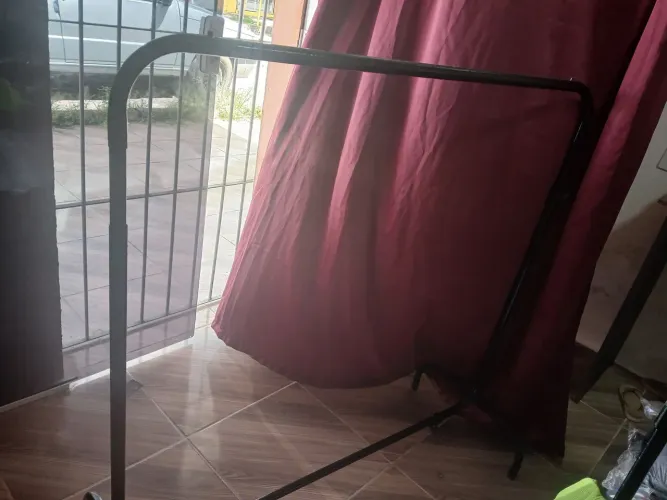 Arara para roupas