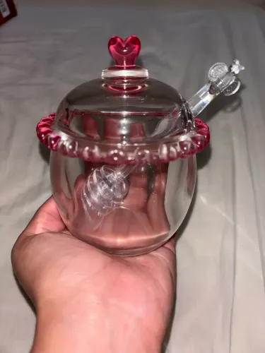 Meleira de cristal Lyor coração rosa