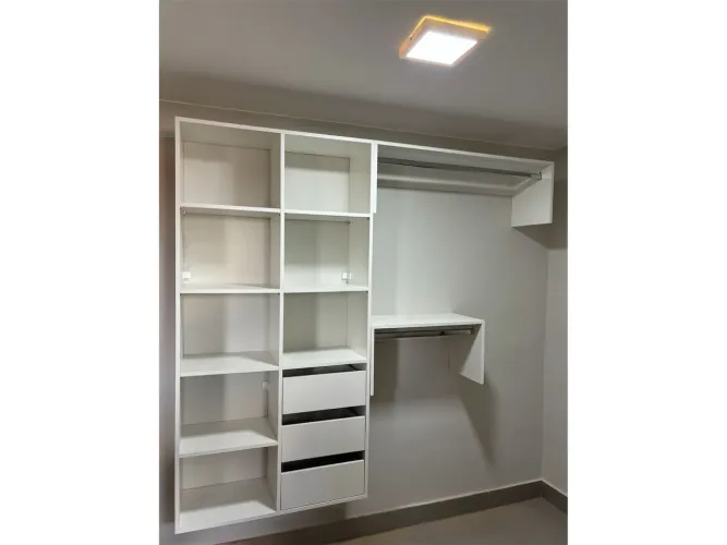 Mini Closet em MDF 