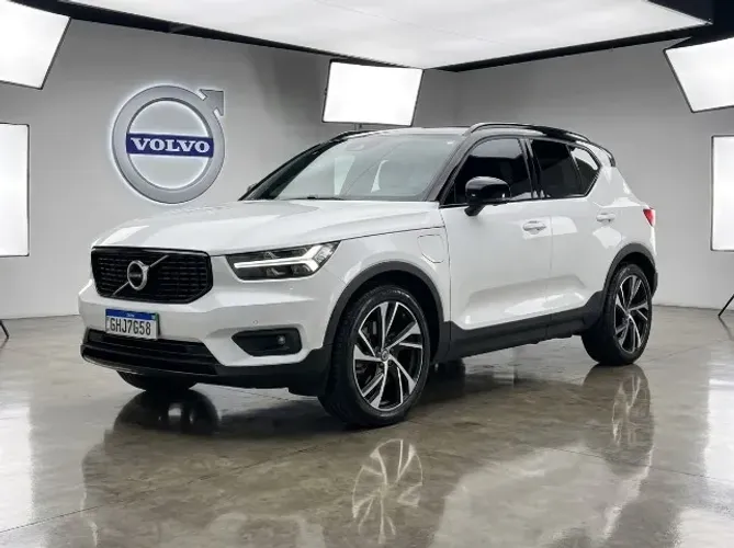 Volvo XC40 XC 40 T-5 Híbrido R-design 1.5 262cv FWD 2020