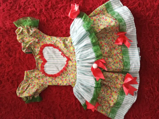 Roupas infantis menina