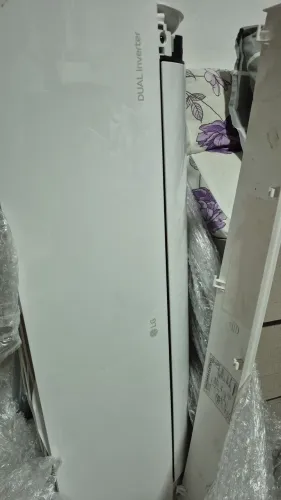 VENDO AR-CONDICIONADO LG 12000 BTU - AR QUENTE E FRIO - 220V - ESTADO NOVO