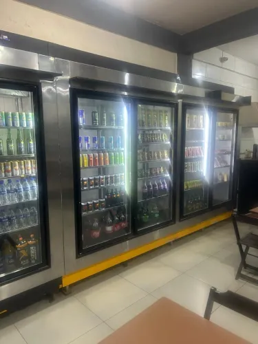 Vendo freezer cinco portas