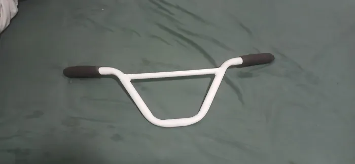 Guidão branco estilo bmx