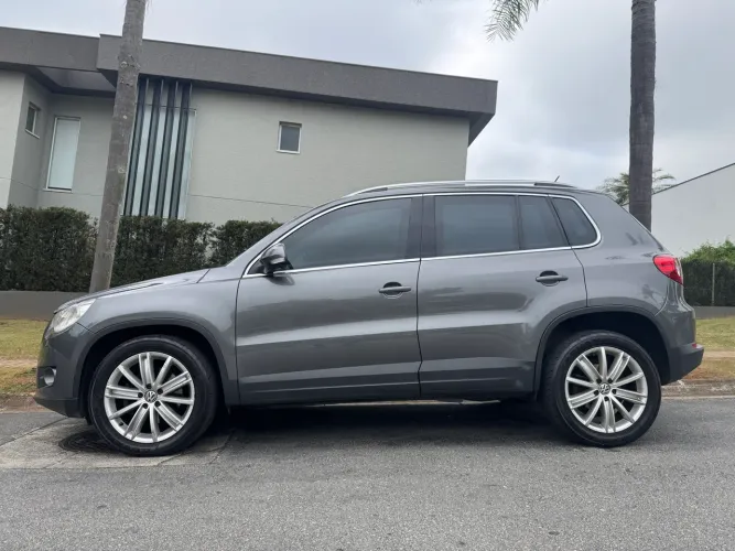 Volkswagen Tiguan 2.0 TSI 16V 200cv Tiptronic 5P 2011