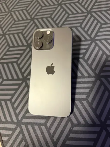 iPhone 16 Pro MAX 256GB Bateria 94%
