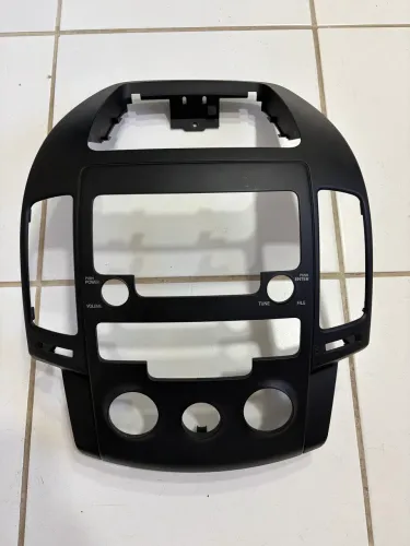 Moldura painel central Hyundai i30 ORIGINAL