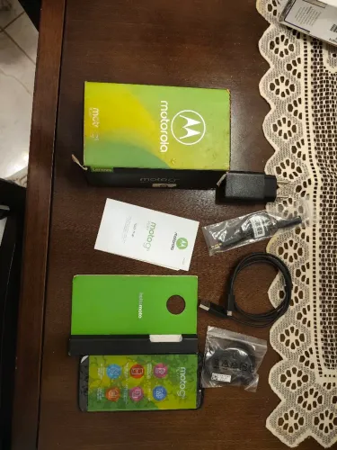 Smartphone Motorola G5 play 