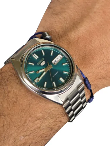 Relógio Seiko 5 Automático 21 Rubis Vintage Verde Prateado