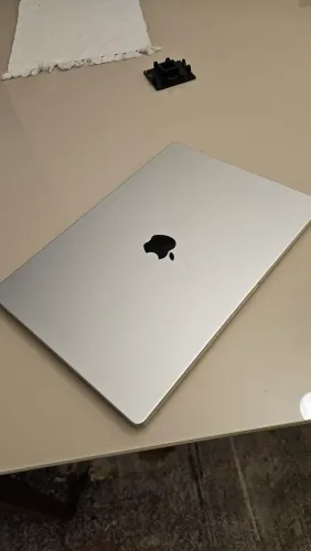 Apple MacBook pro M1 16 polegadas