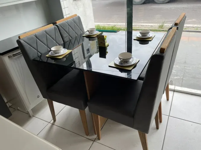 mesa 4 cadeiras promoção