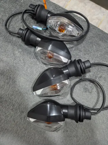 PISCAS ORIGINAIS TITAN 25/26