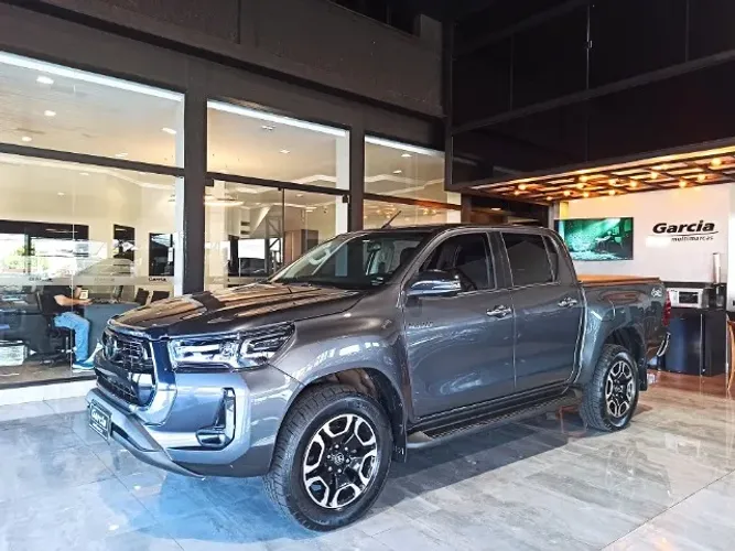 Toyota Hilux CD SRX 4X4 2.8 TDI 16V Diesel Aut. 2022