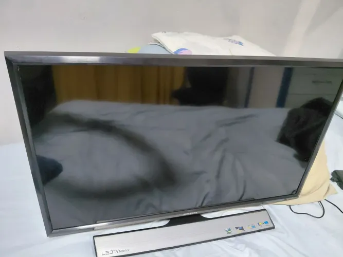 Tv monitor Samsung 28 polegadas