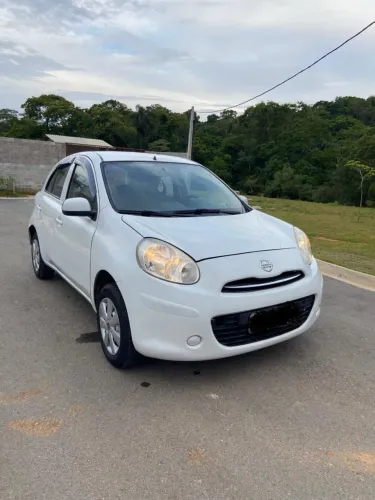 Nissan March 1.0 16V Flex Fuel 5P 2012