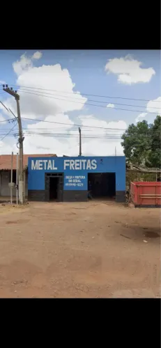 Vende-se está casa