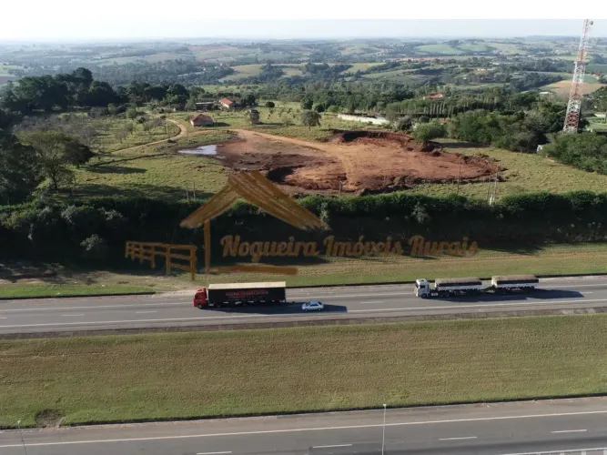 Sítio com 270.000 m², para investidores - Porto Feliz SP