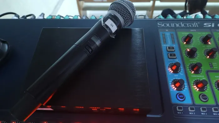 Microfone Shure QLXD4