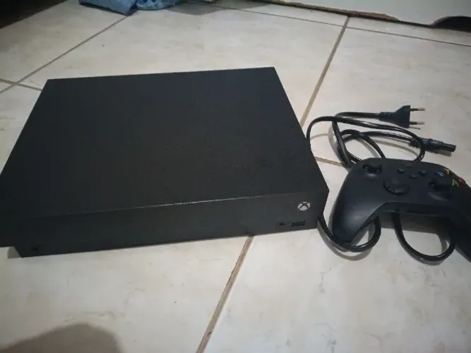 Xbox One X 1tb-Usado