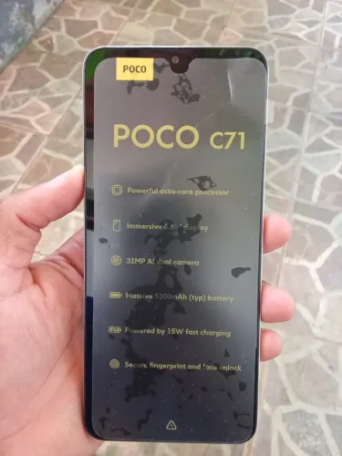 Poco C71 na caixa