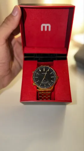 Relogio Mondaine Dourado