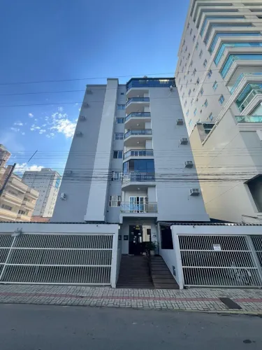 OPORTUNIDADE DE INVESTIMENTO EM MEIA PRAIA