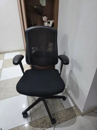 Cadeira de escritório Herman Miller
