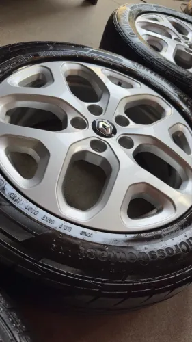 Rodas Originais Renault Captur 17?