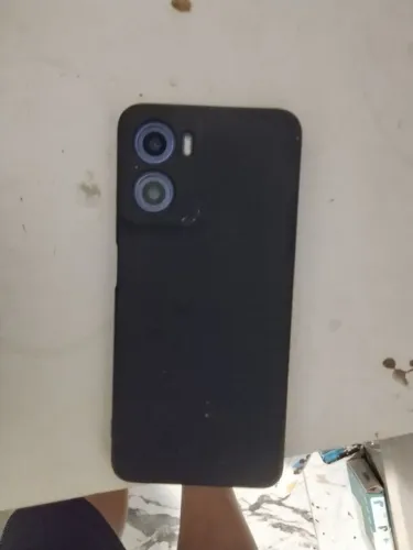 Celular moto g06