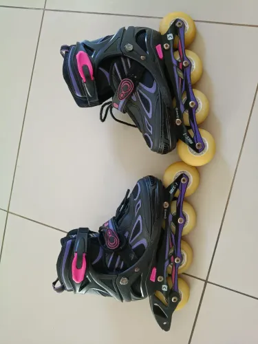 patins com acessórios